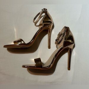 🆕 Rose gold heels women's heels size 6 NWOT